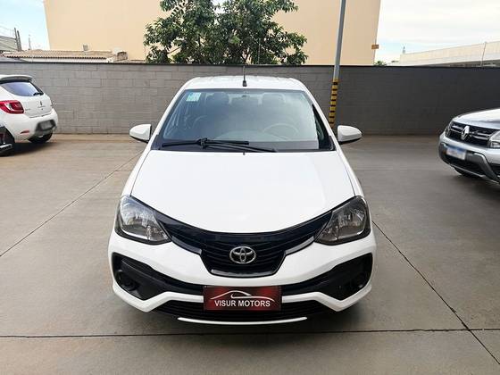 TOYOTA ETIOS 1.5 X SEDAN 16V FLEX 4P MANUAL